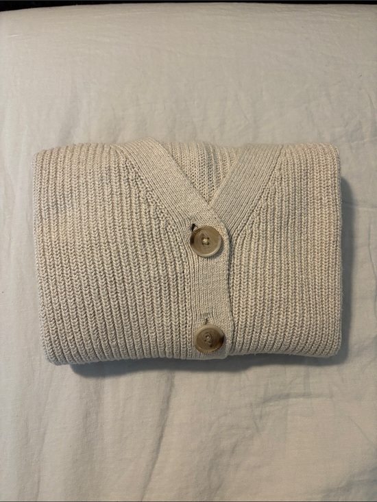 Old Navy Sweaters - old navy cardigan